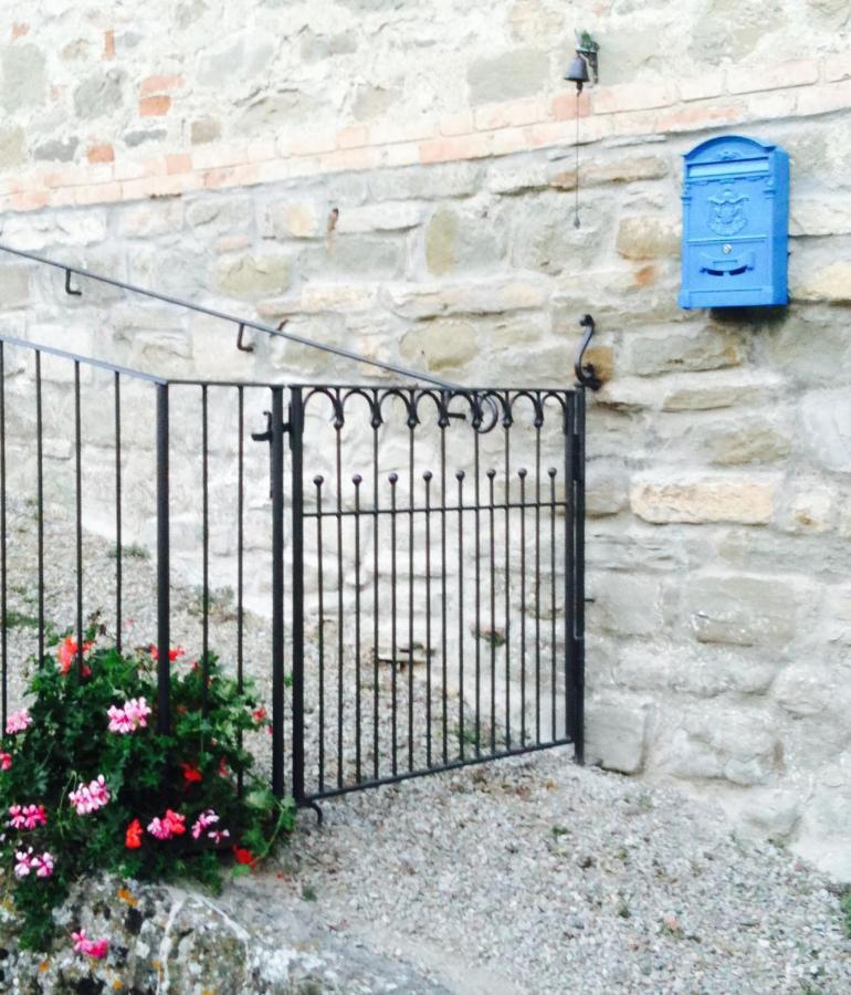 프라토베키오 Castello Di Urbech 아파트 외부 사진